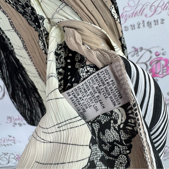 Tan jay button up lace Lacie cream pink white Striped and Lace Button-Up Shirt - Picture 5 of 8